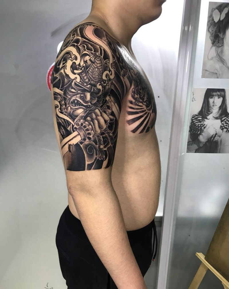 鬼武士与虎半甲纹身图片