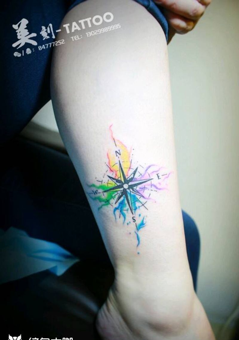 彩墨指南针纹身图片_肩部手臂腿部欧美清新贴纸几何原创成品插画纹身图案
