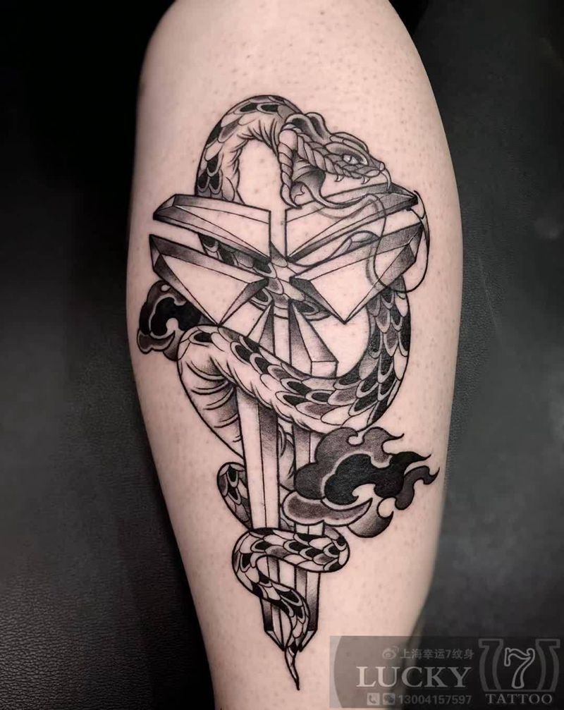 科比黑曼巴|幸运7纹身纹身图片_New School小腿纹身图案