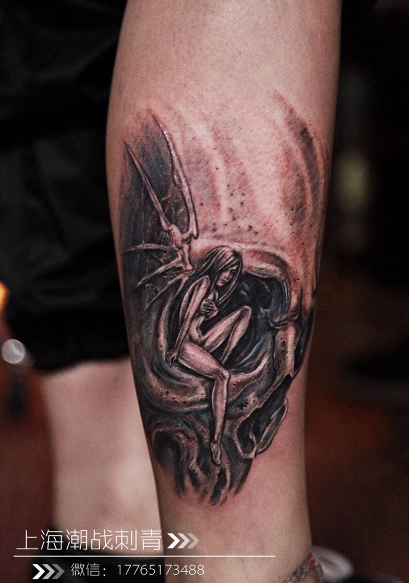 美女与骷髅纹身图片_成品腿部欧美写实人物鬼神纹身图案