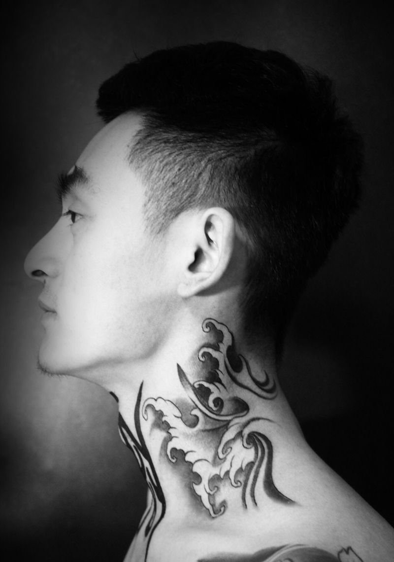 浪纹身图片_颈部新传统老传统纹身图案