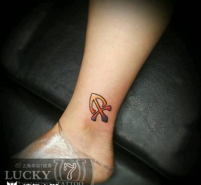 小图腾|幸运7纹身纹身图片_腿部原创彩色成品纹身图案