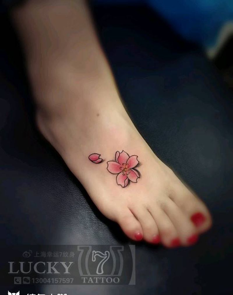 盖疤|樱花|幸运7纹身纹身图片_脚部清新植物盖疤彩色成品纹身图案