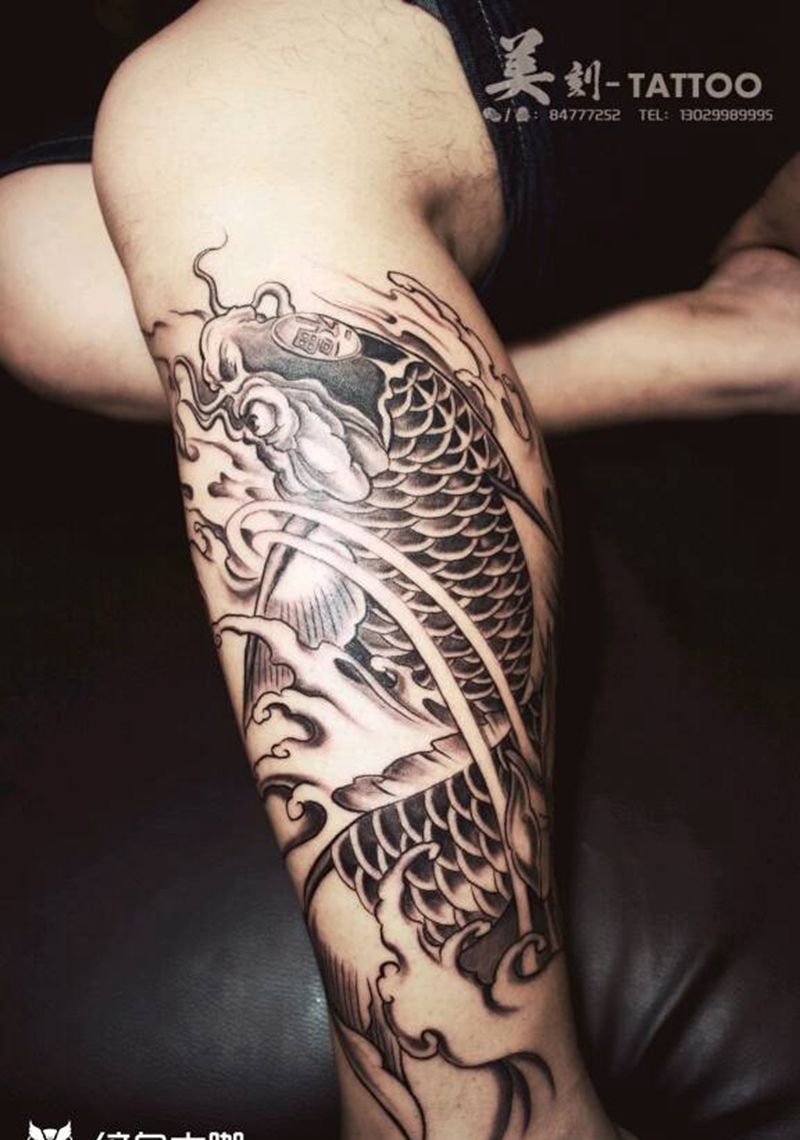 锦鲤纹身图片_手臂腿部欧美传统习俗国画动物图腾宗教成品纹身图案