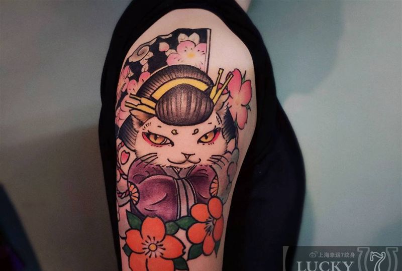 艺妓招财猫|幸运7纹身纹身图片_手臂New School纹身图案
