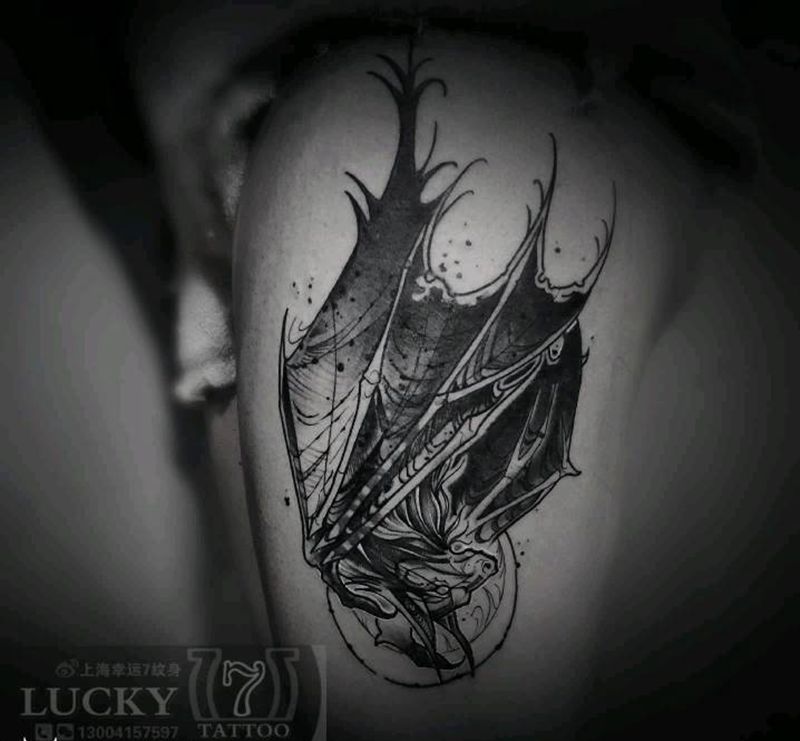 遮盖设计|暗黑蝙蝠|幸运7纹身纹身图片_大腿遮盖暗黑纹身图案