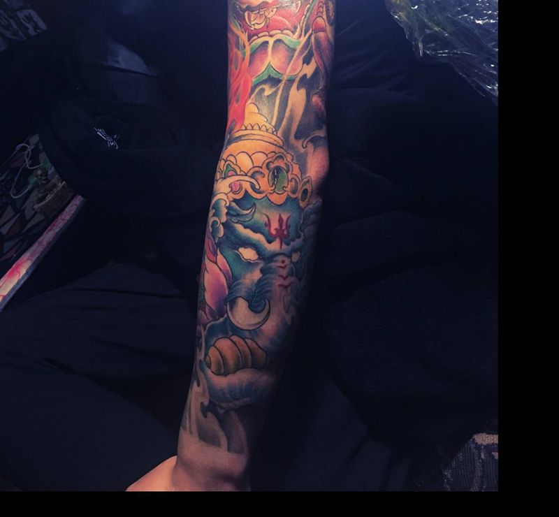 有瑕疵纹身图片_手臂纹身图案