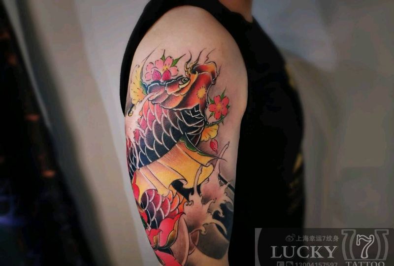 新传统|鲤鱼|幸运7纹身纹身图片_手臂新传统纹身图案