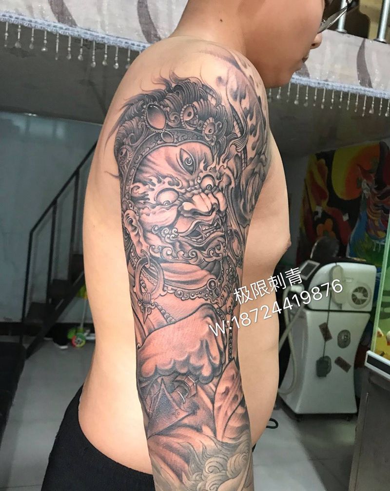 不动明王纹身图片