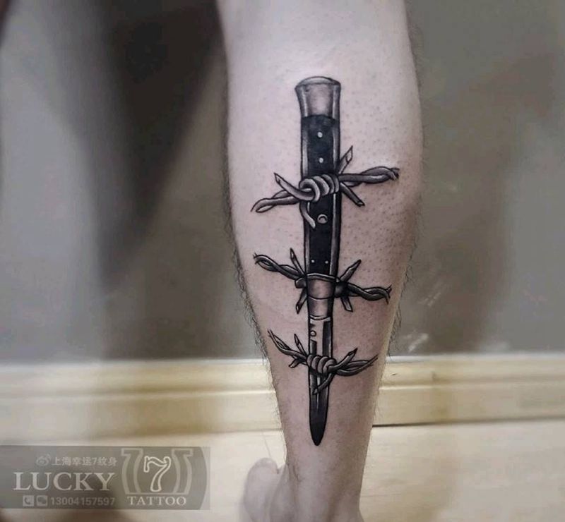 小刀|幸运7纹身纹身图片_小腿纹身图案