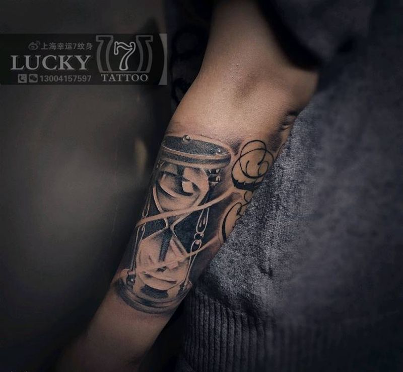沙漏船锚|花体字|幸运7纹身纹身图片_手臂欧美写实纹身图案