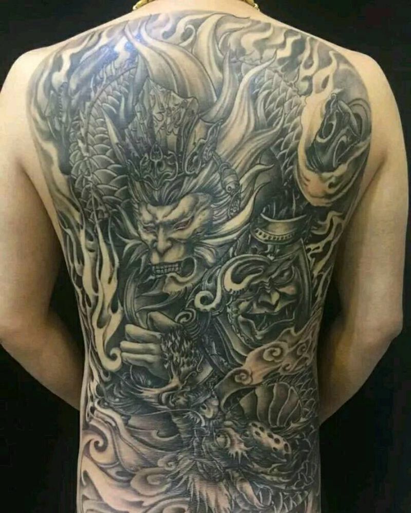 猴子降龙纹身图片_背部传统人物原创成品手稿纹身图案