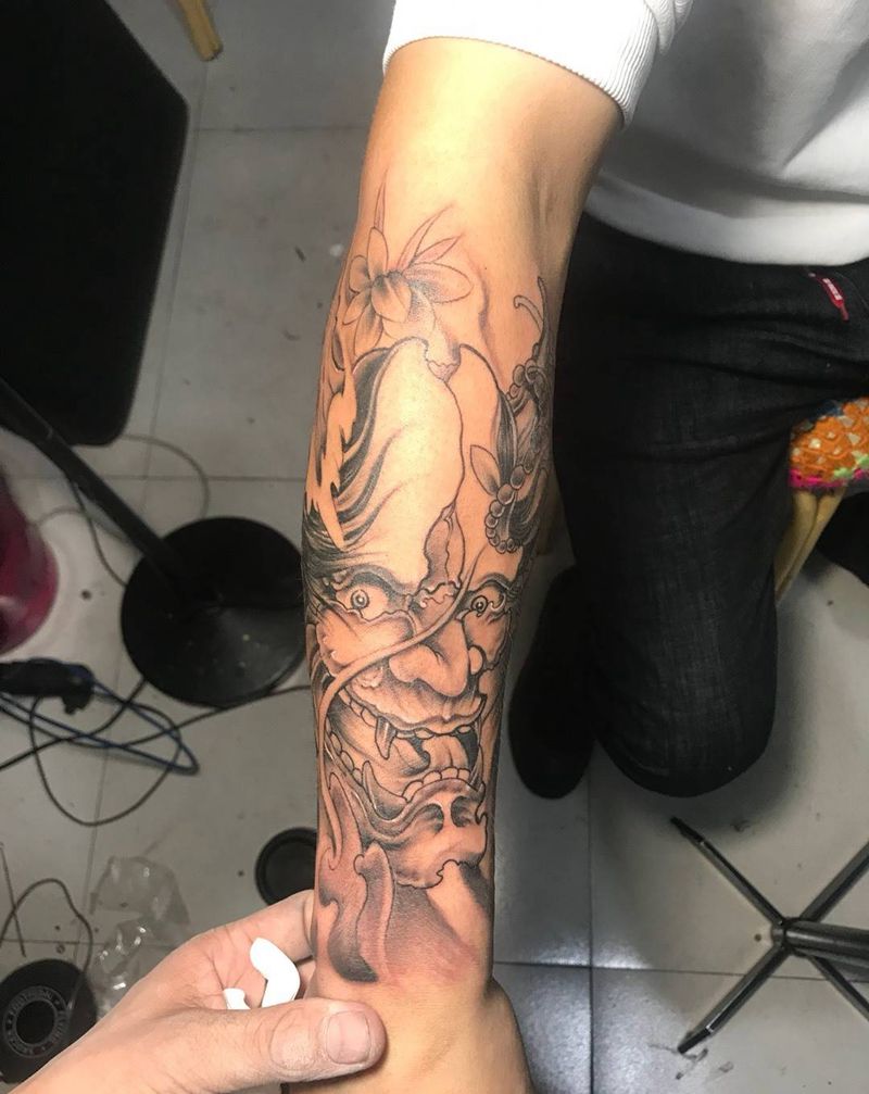 小包臂般诺纹身图片