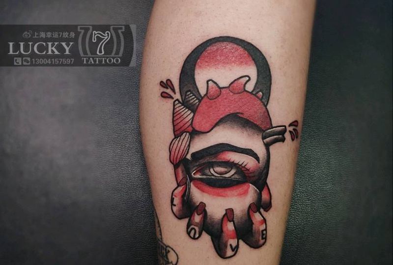 心脏|眼|幸运7纹身纹身图片_Old School小腿暗黑纹身图案