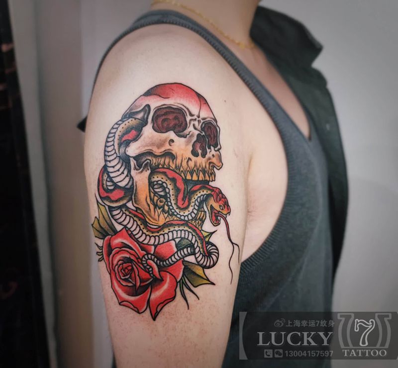 骷髅蛇玫瑰|幸运7纹身纹身图片_手臂Old School纹身图案