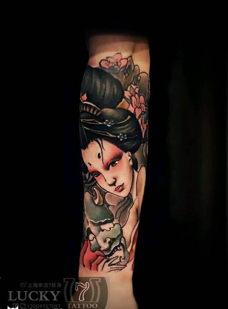 仕女|幸运7纹身纹身图片_手臂新传统纹身图案