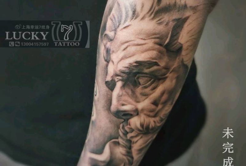 石膏像|波塞冬|幸运7纹身纹身图片_手臂欧美写实纹身图案