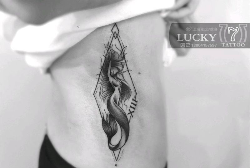 美人鱼|幸运7纹身纹身图片_腰部纹身图案