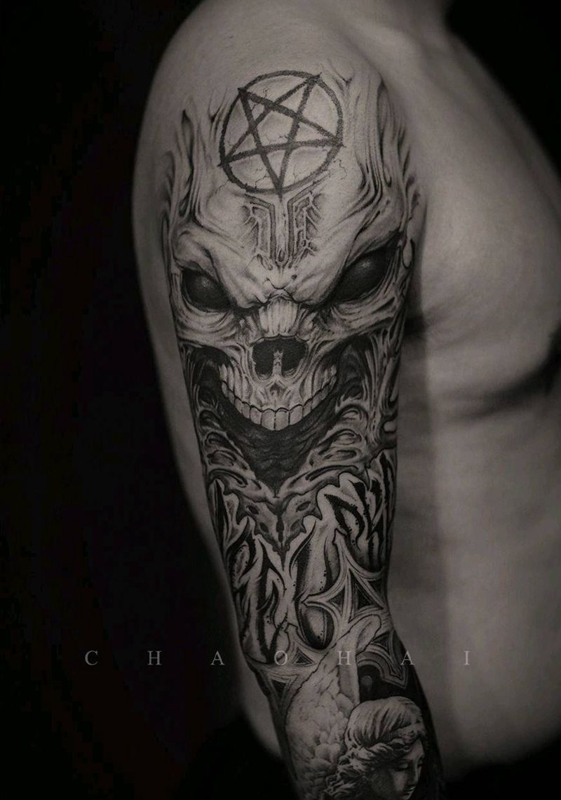 魔鬼撒旦纹身图片_手臂欧美写实纹身图案