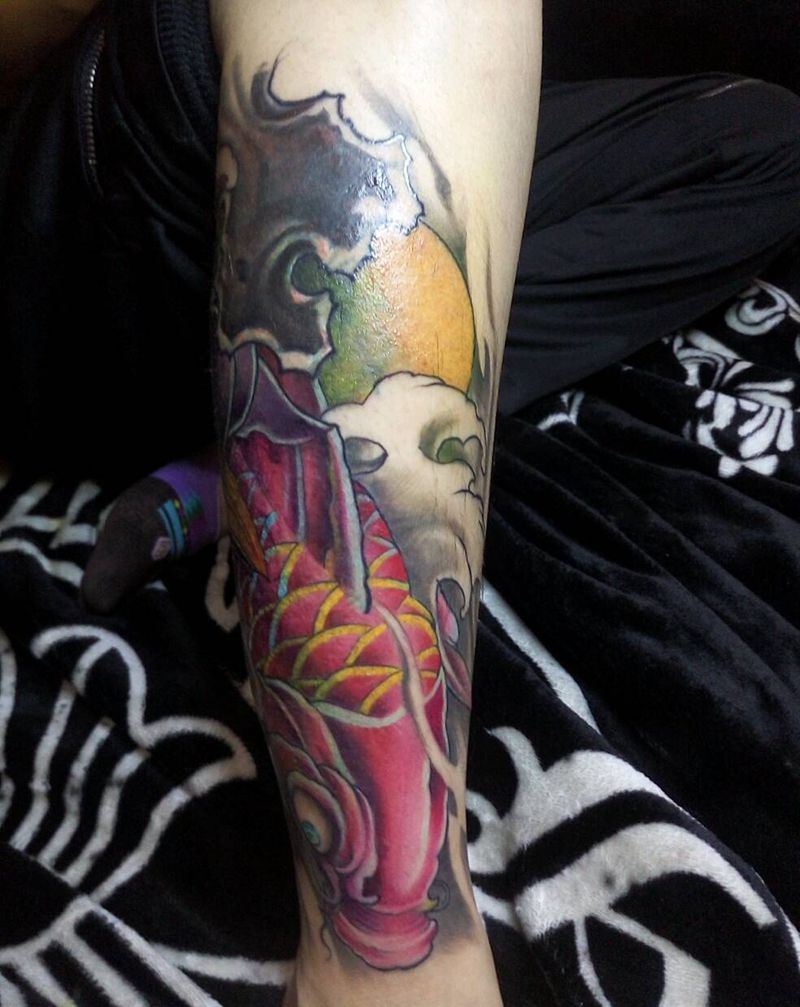 鱼纹身图片_腿部传统成品纹身图案