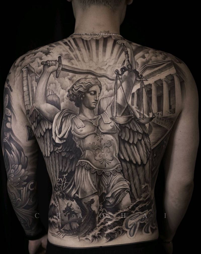 天秤座纹身图片_背部欧美写实雕塑天使满背纹身图案