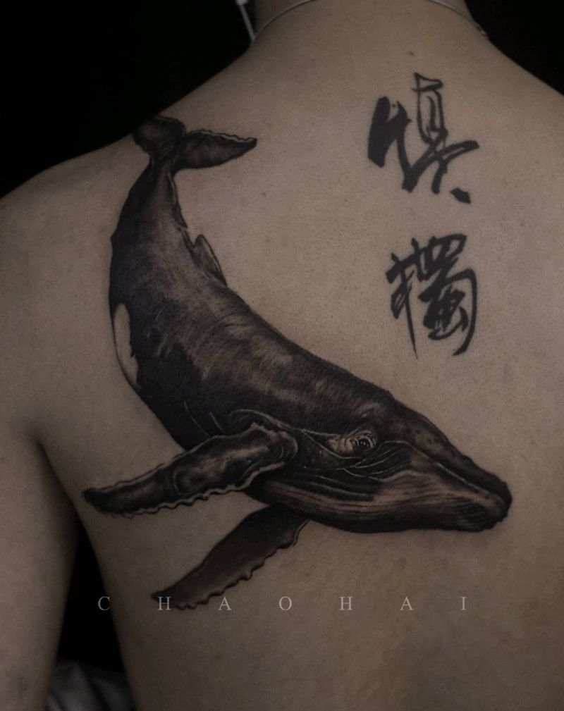 鲸鱼纹身图片_背部欧美写实纹身图案