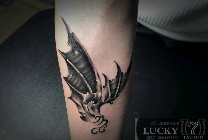 恶魔翅膀|幸运7纹身纹身图片_手臂暗黑纹身图案