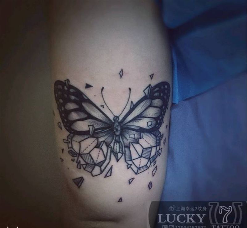 小清新|蝴蝶|幸运7纹身纹身图片_手臂小清新纹身图案