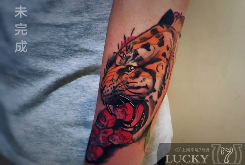 老虎|虎头|幸运7纹身纹身图片_手臂New School纹身图案