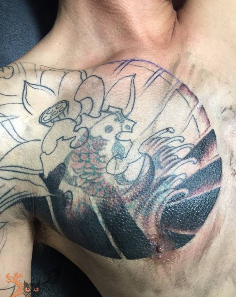 半甲纹身图片_成品胸部肩部传统动物纹身图案