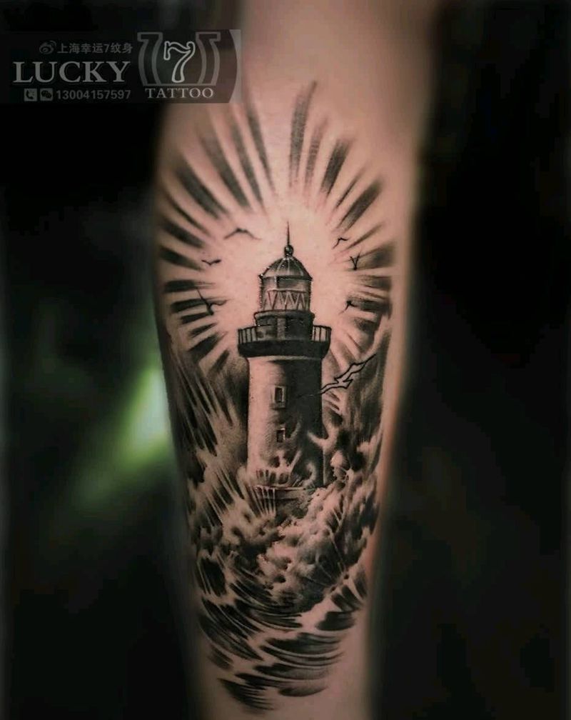 黑灰|灯塔|幸运7纹身纹身图片_欧美写实小腿纹身图案
