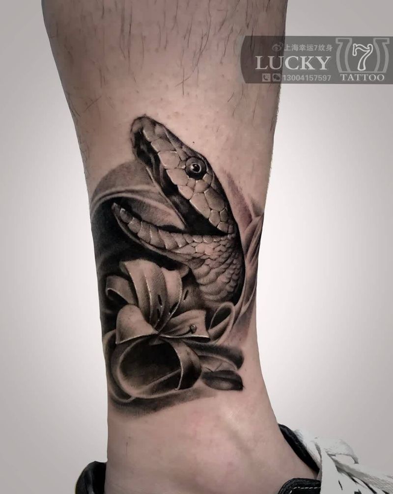 蛇|幸运7纹身纹身图片_欧美写实脚踝纹身图案