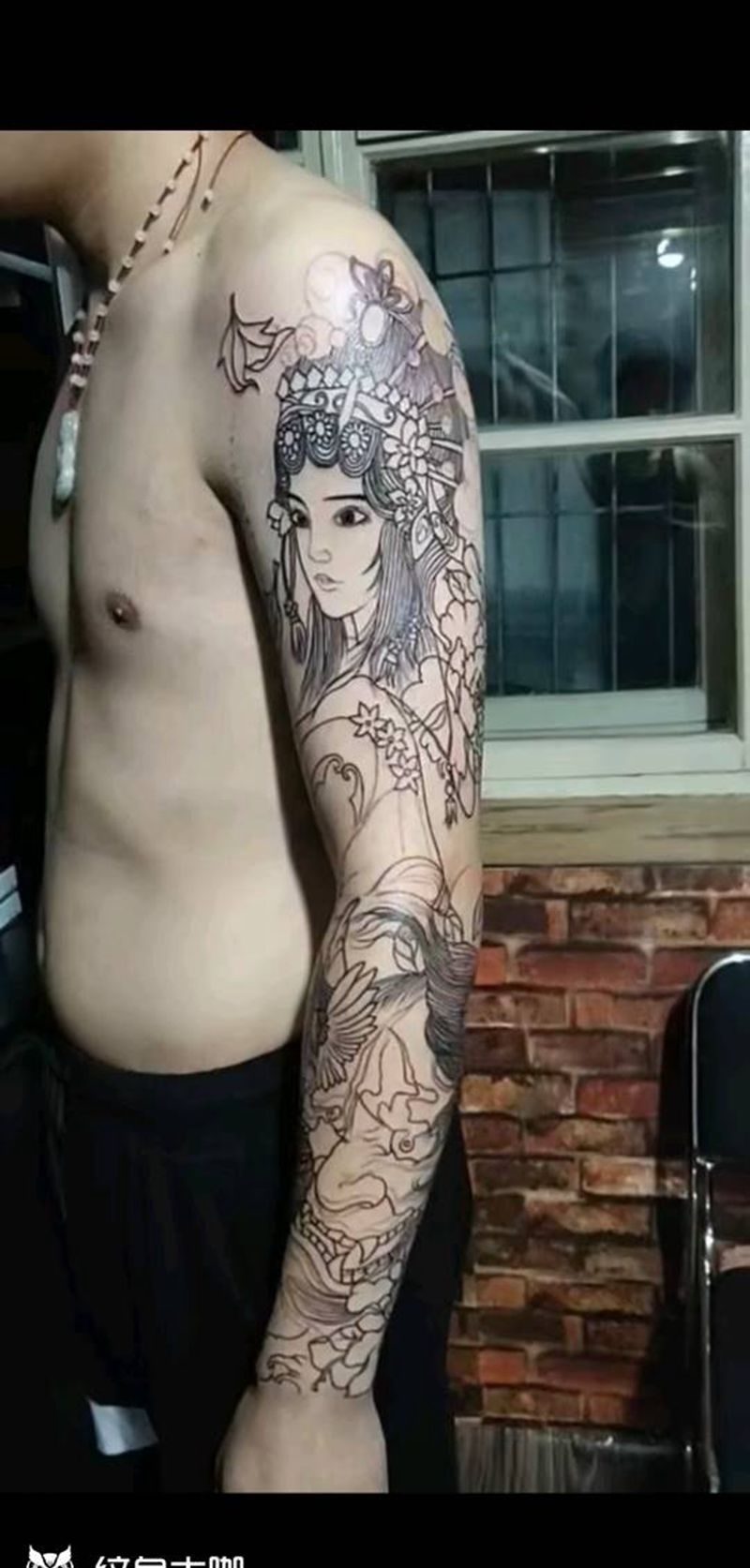 花臂纹身图片_手臂新传统纹身图案