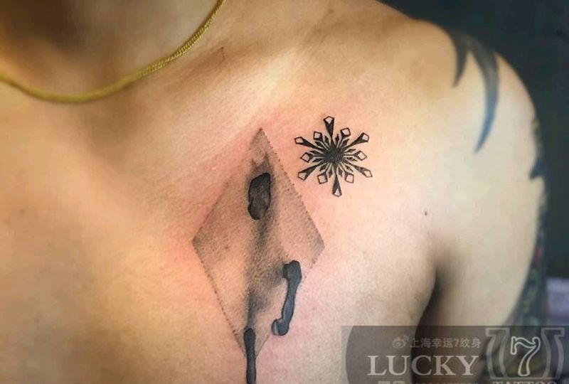 点刺|马|雪花图腾幸运7纹身纹身图片_胸部点刺图腾纹身图案