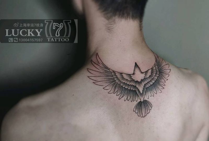 飞鸟|翅膀|幸运7纹身纹身图片_背部纹身图案