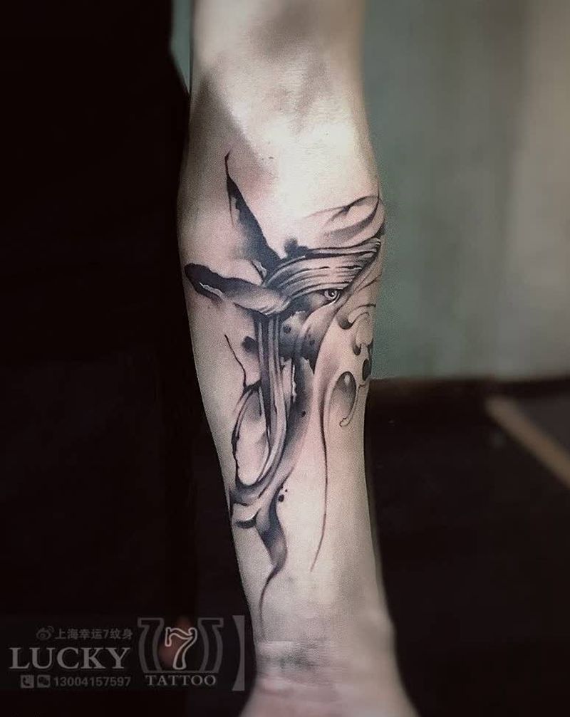 水墨鲸鱼|幸运7纹身纹身图片_手臂水墨纹身图案
