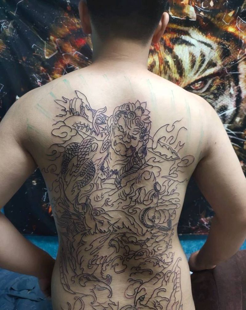 大满背纹身图片_背部新传统纹身图案