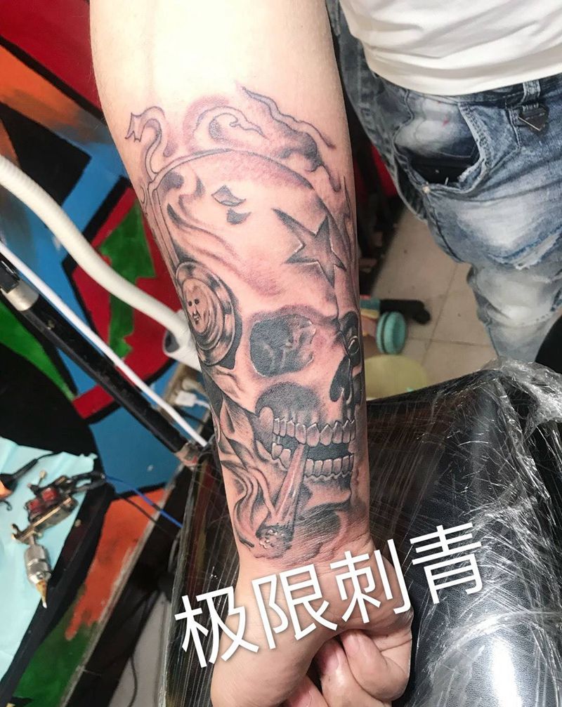 鬼头。纹身图片