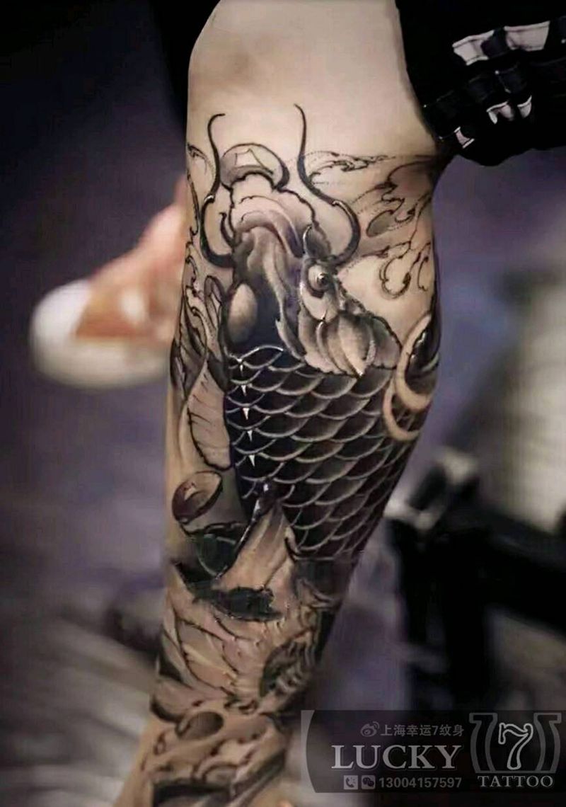 新传统|鲤鱼|幸运7纹身纹身图片_新传统小腿纹身图案