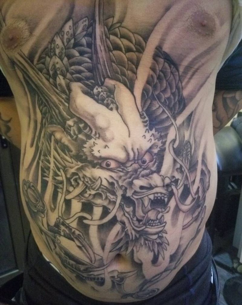 龙纹身图片_腹部传统动物成品纹身图案