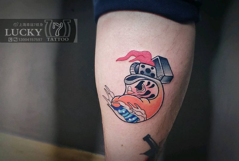 火机|达摩蛋|幸运7纹身纹身图片_Old School小腿纹身图案