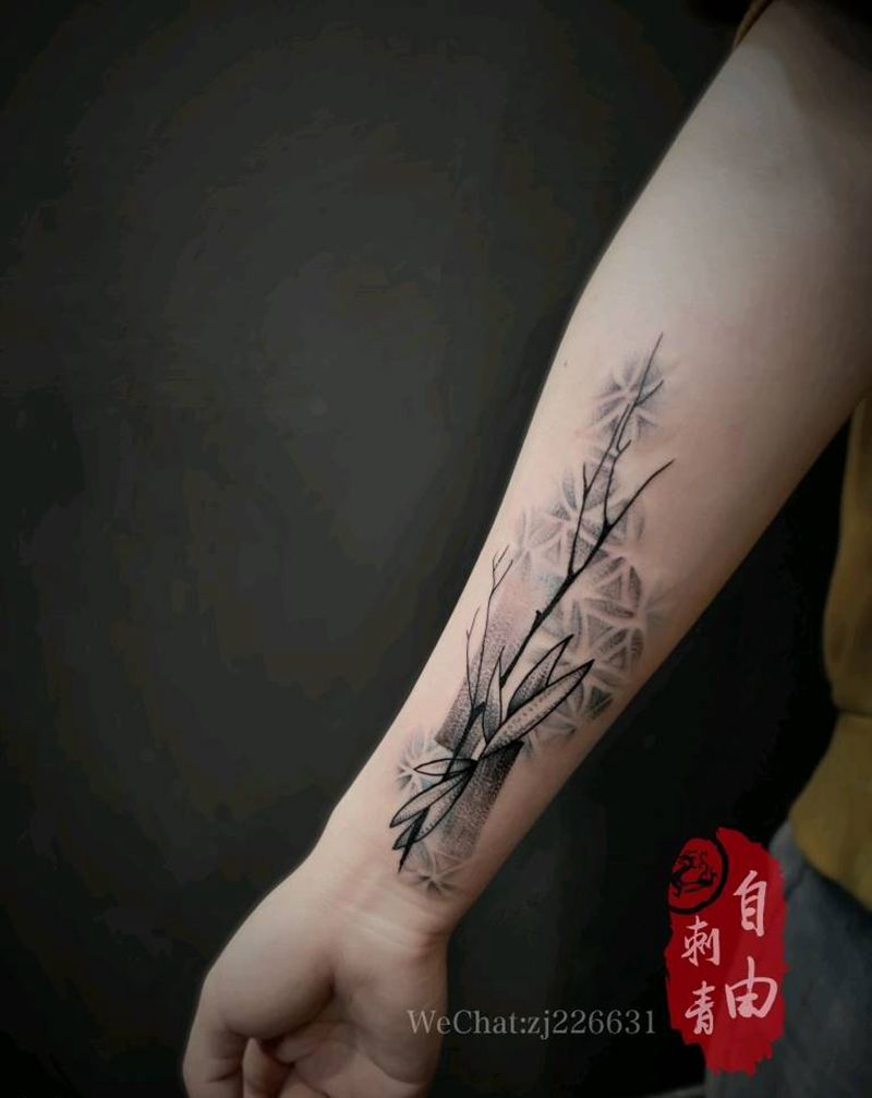 树枝纹身图片_手臂点刺树枝纹身图案