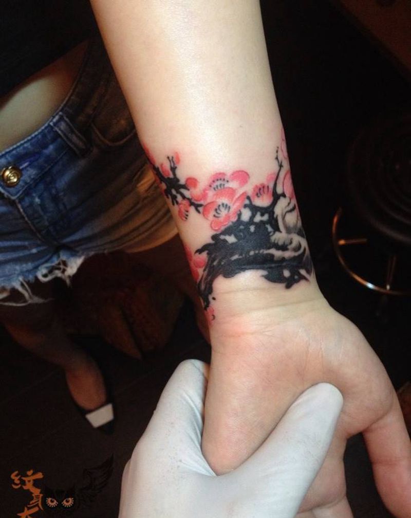 一个图同时消灭两个疤纹身图片