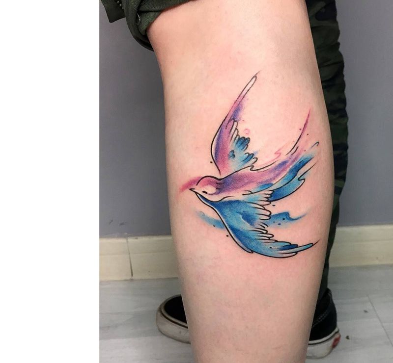 水彩小鸟儿纹身图片_成品腿部欧美清新动物水彩纹身图案