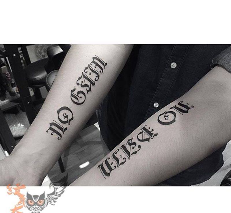 哥特字体纹身图片_成品手臂欧美字符纹身图案