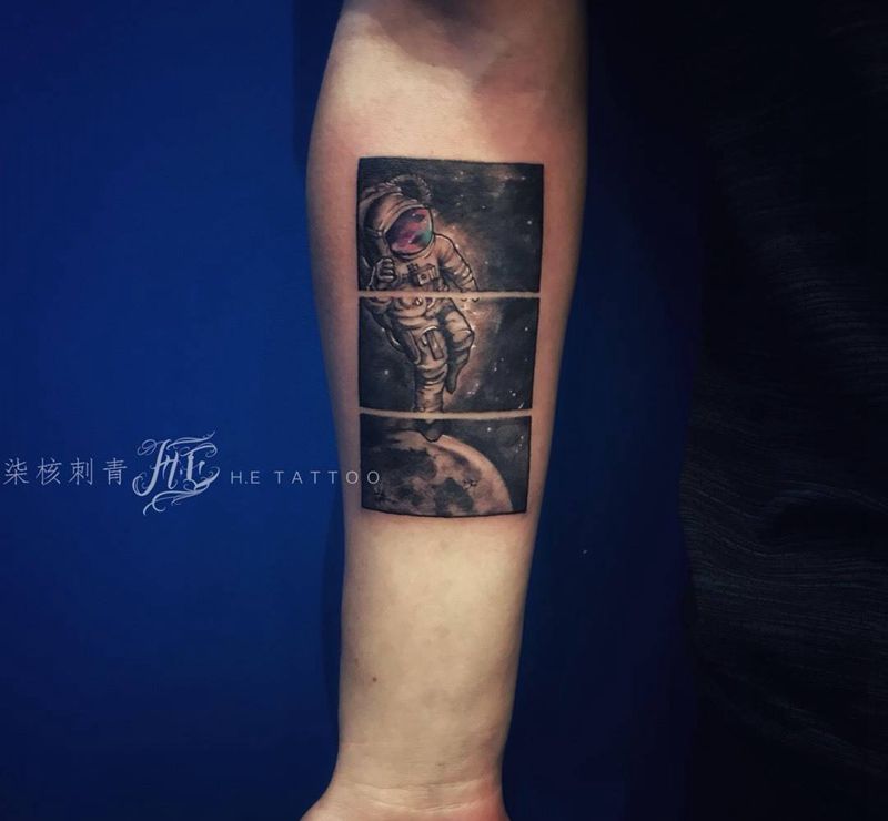 Lost in the universe纹身图片