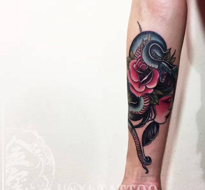 new school纹身图片