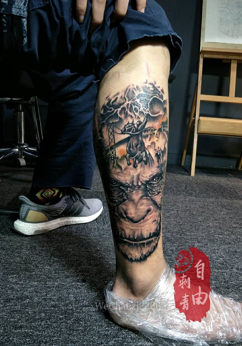 猩球崛起纹身图片