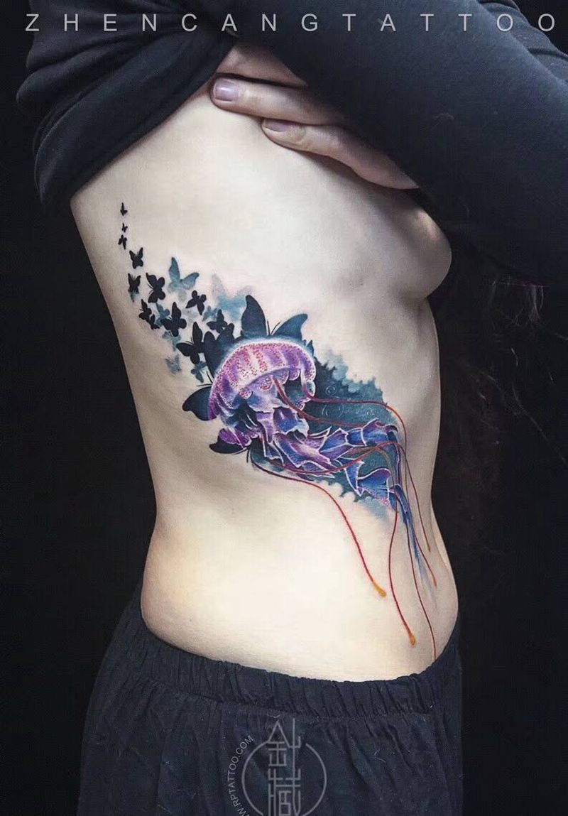 Jelly Fish | 针藏刺青 ·邵师傅· 作品纹身图片_成品腰部腹部清新写实针藏刺青邵钢动物纹身图案