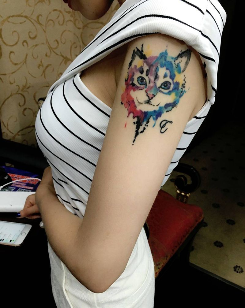 偷拍一下上个纹身恢复的情况！[呲牙]纹身图片